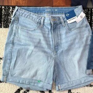 4 pair of Old Navy denim/jean shorts, 5 “ seam.